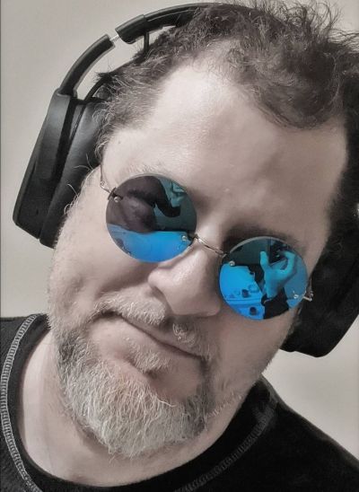 Vmaninblackv Image 1